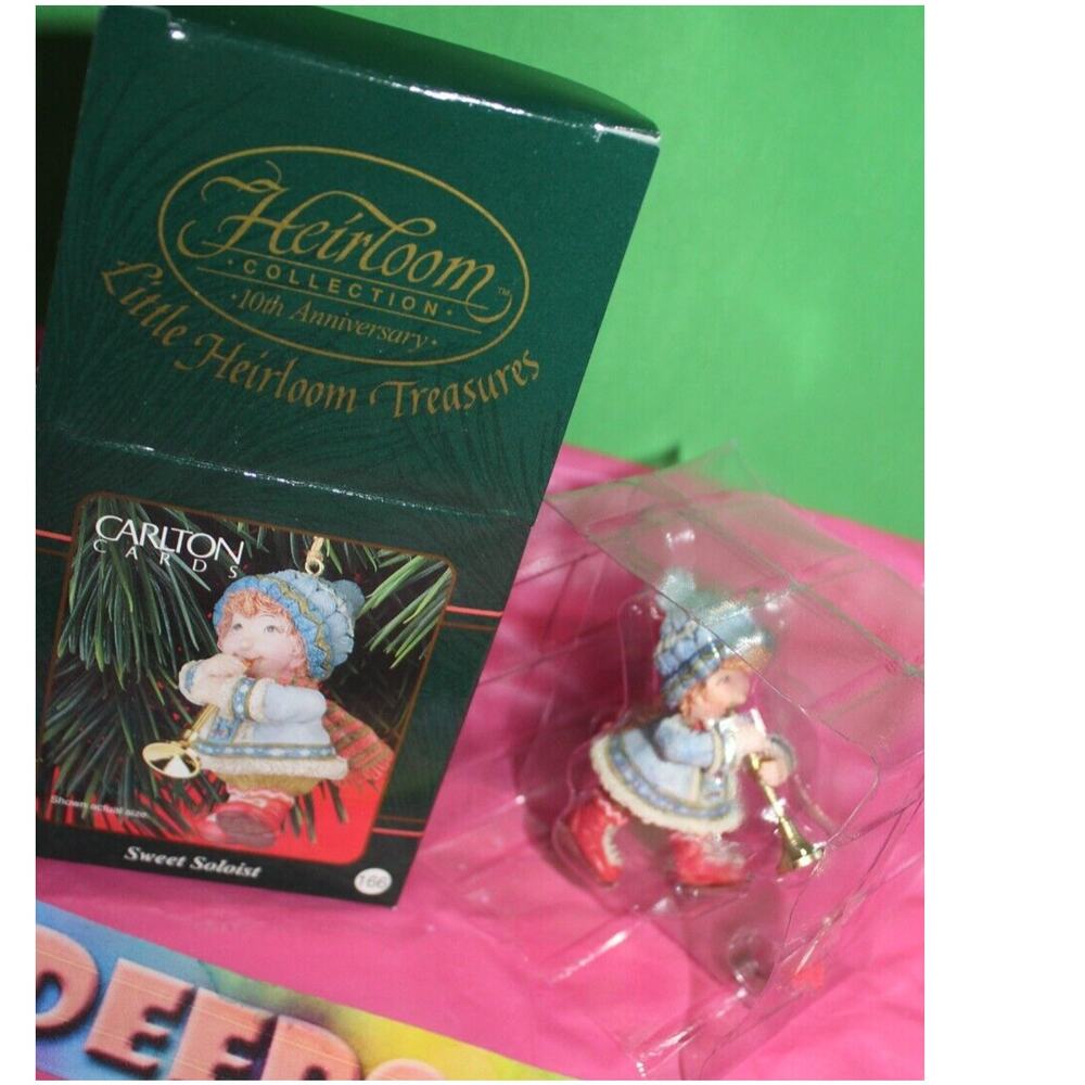 Carlton Heirloom Little Treasures Sweet Soloist Christmas Holiday Ornament 166